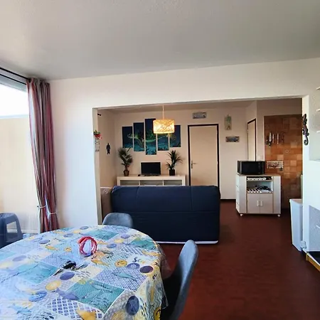 Beautiful T3 With Balcony - Sea View Apartment Le Barcares